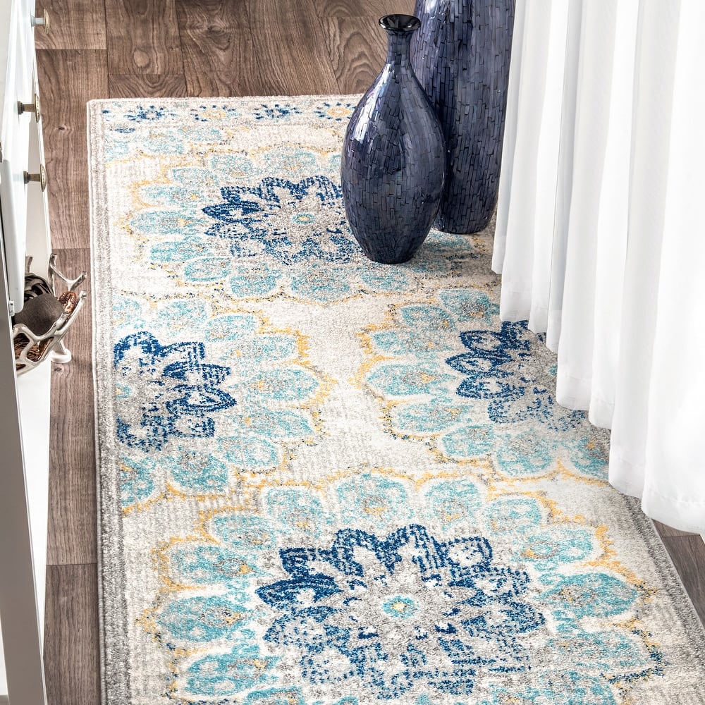 Nuloom Kiyoko Vintage Floral Area Rug