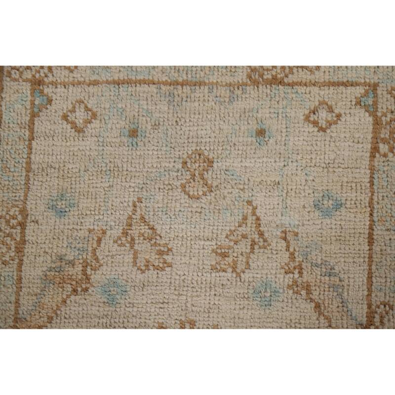 Hand Knotted Oriental 100% Wool Carpet Transitional Geometric Beige & Ivories Oushak Area Rug - 2' 11'' X 2' 0''