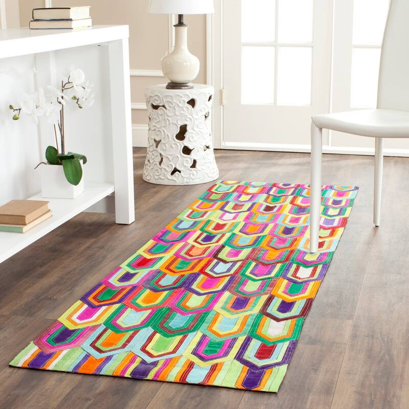 SAFAVIEH Handmade Studio Leather Zejnie Modern Leather Rug