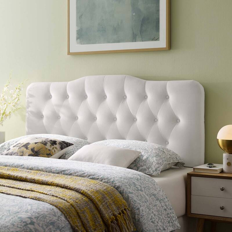 Copper Grove Wimpfen King-size Diamond-tufted Velvet Headboard - White - King