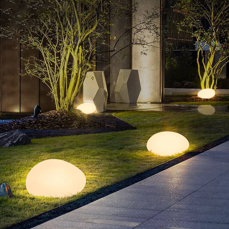 Pebble Solar LED Glow Pathway Garden Light with Remote - 12"