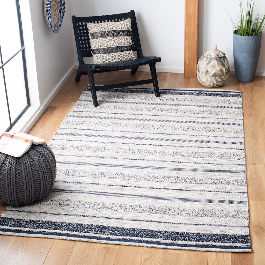 SAFAVIEH Handmade Striped Kilim Brianna Modern Cotton Rug