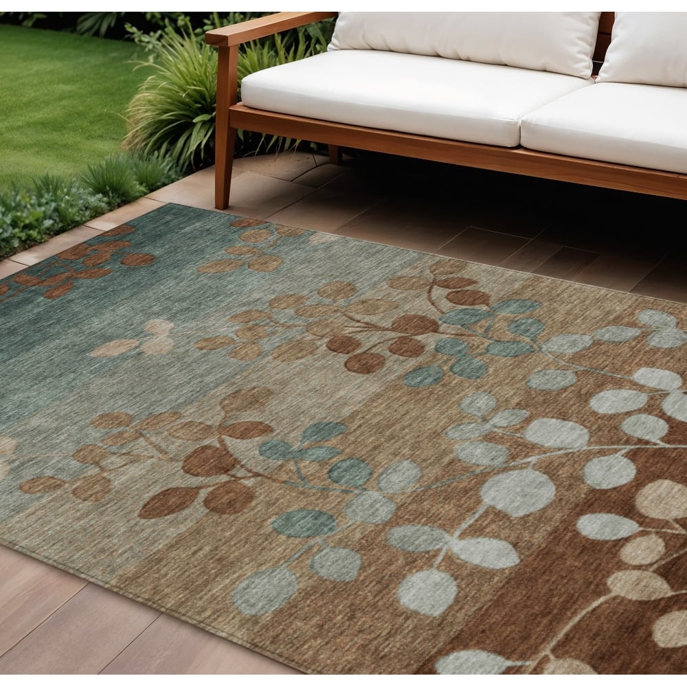 HomeRoots Floral Transitional Rectangle Outdoor Rug