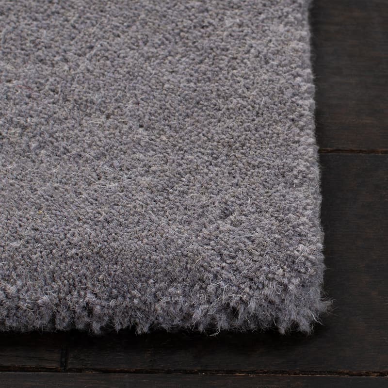 SAFAVIEH, Handmade Chatham Ezzelina Modern Moroccan Wool Rug - 2'3" x 5' - Dark Grey/Ivory