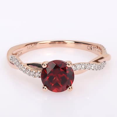 Miadora Garnet and 1/6ct TDW Diamond Crossover Birthstone Ring in 14k Rose Gold