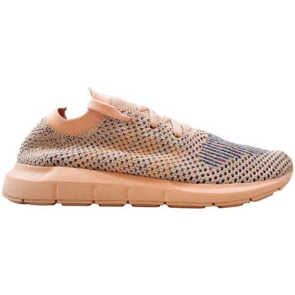 swift run shoes icey pink