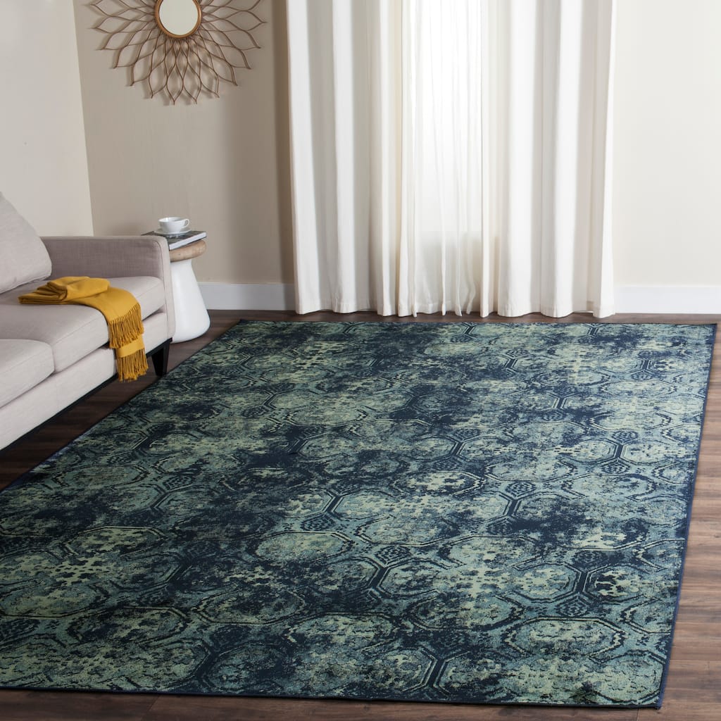SAFAVIEH Vintage Distressed Boho Zora Oriental Rug