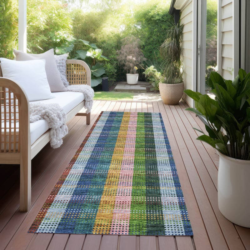 Machine Washable Indoor/ Outdoor Modern Plaid Chantille Rug - Navy - 2'3" x 7'6"