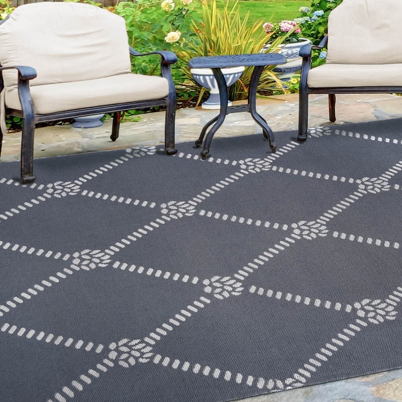 Superior Coastal Geometric Lattice Indoor Outdoor Area Rug