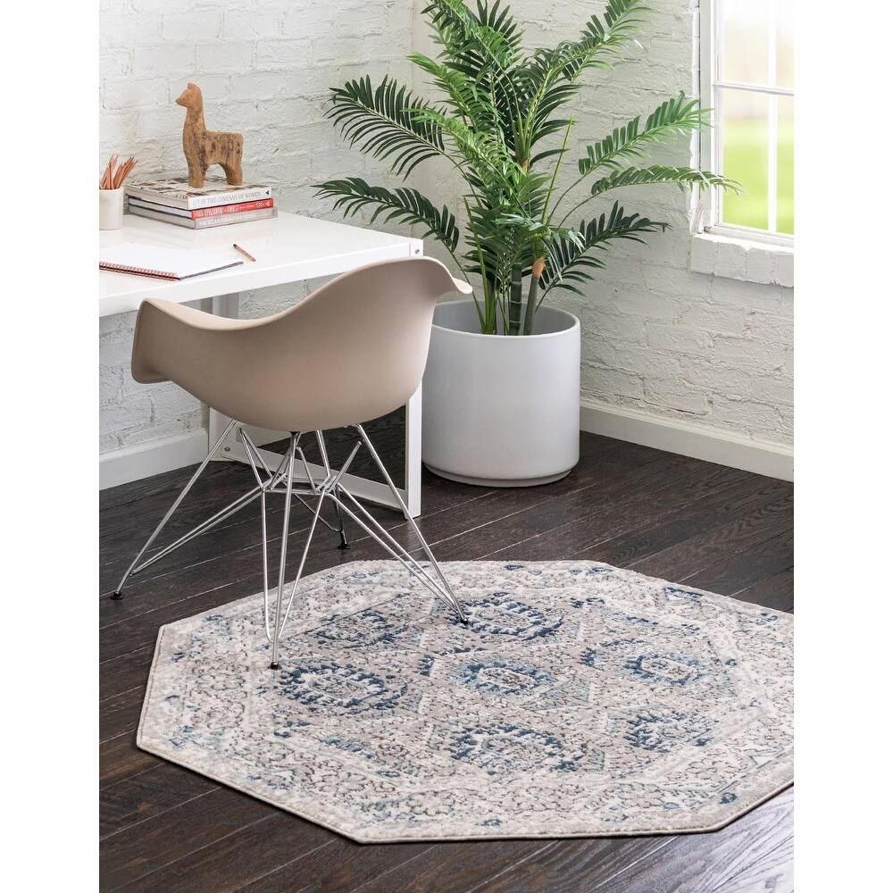 Traditional Jeopok Collection Area Rug