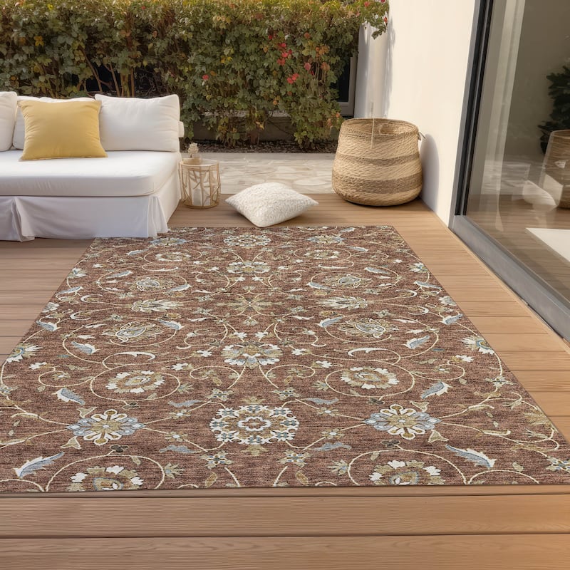 Machine Washable Indoor/ Outdoor Traditional KashanChantille Rug