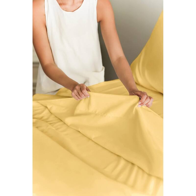 CGK Linens 4 Piece Solid Deep Pockets Microfiber, Easy-Fit Bed Sheet Set