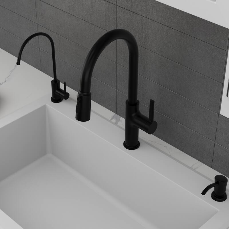 Karran Stalbridge Single Handle Pull-Down Sprayer Kitchen Faucet