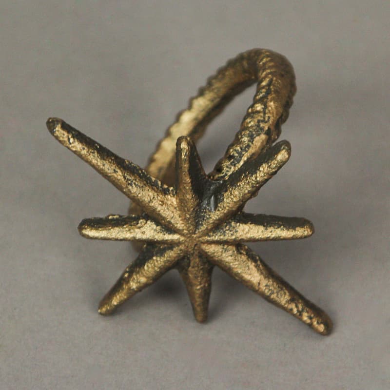 Zeckos Gold Cast Iron Starburst Napkin Rings (Set Of 6) - 2 X 2.75 X 2.25 inches