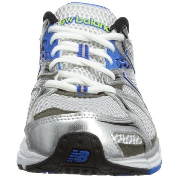 narrow training shoes