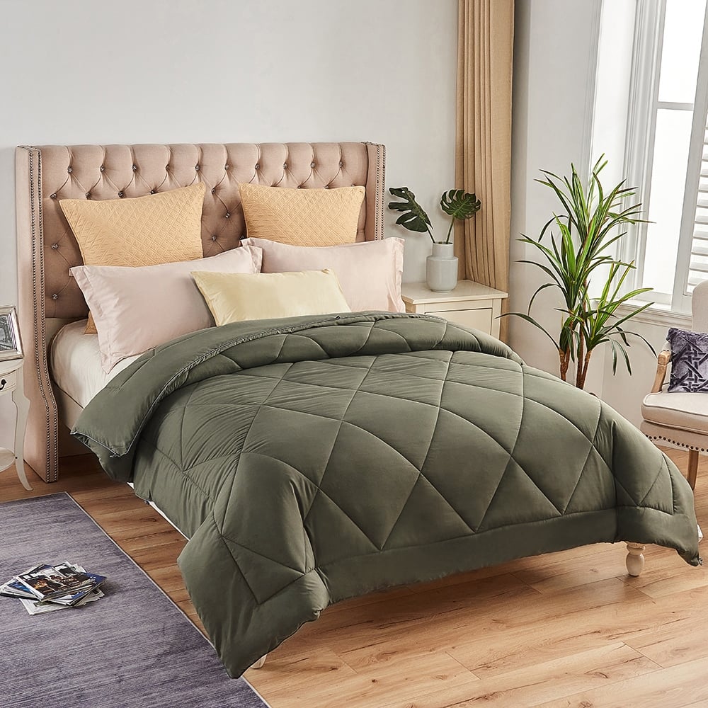 Luxury All-Season Down Alternative Reversible Comforter