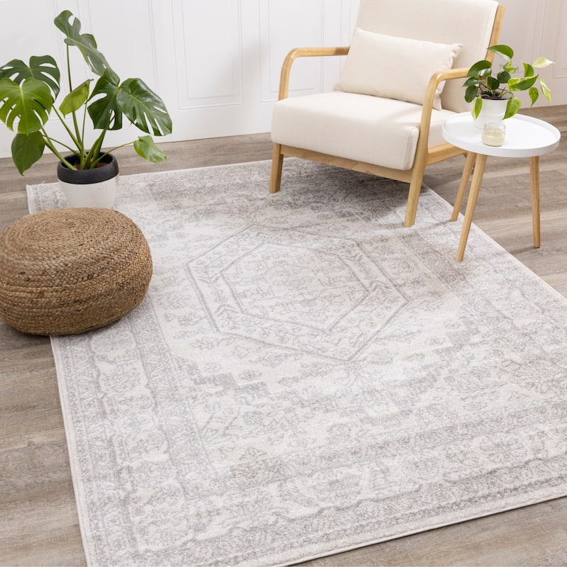 Flynn Collection - Grey/White Elegant Medallion Rug - 7'10" x 10'6"