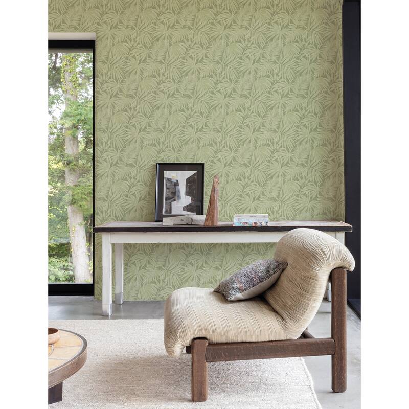 Chesapeake Sonny Green Fronds Wallpaper
