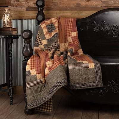 Maisie Traditional Quilted Throw