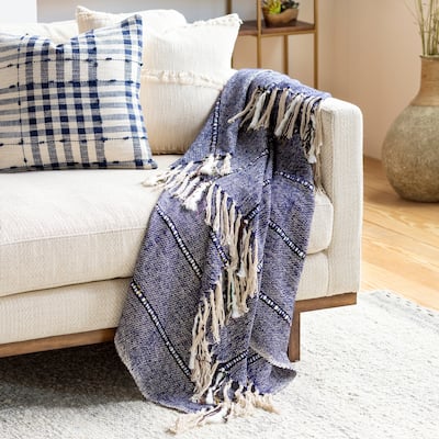 Artistic Weavers Killian Cottage Hand Woven Throw