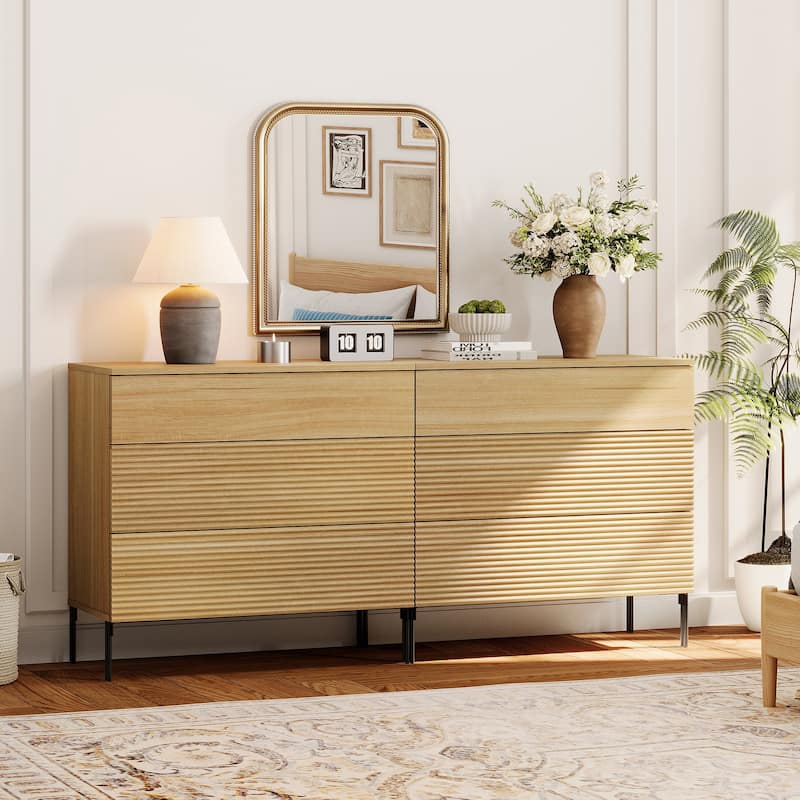 4 Pcs Wood Bedroom Set，Reeded 6 Drawer Dresser and Nightstand Sets, Night Stand Set of 2 with Charging