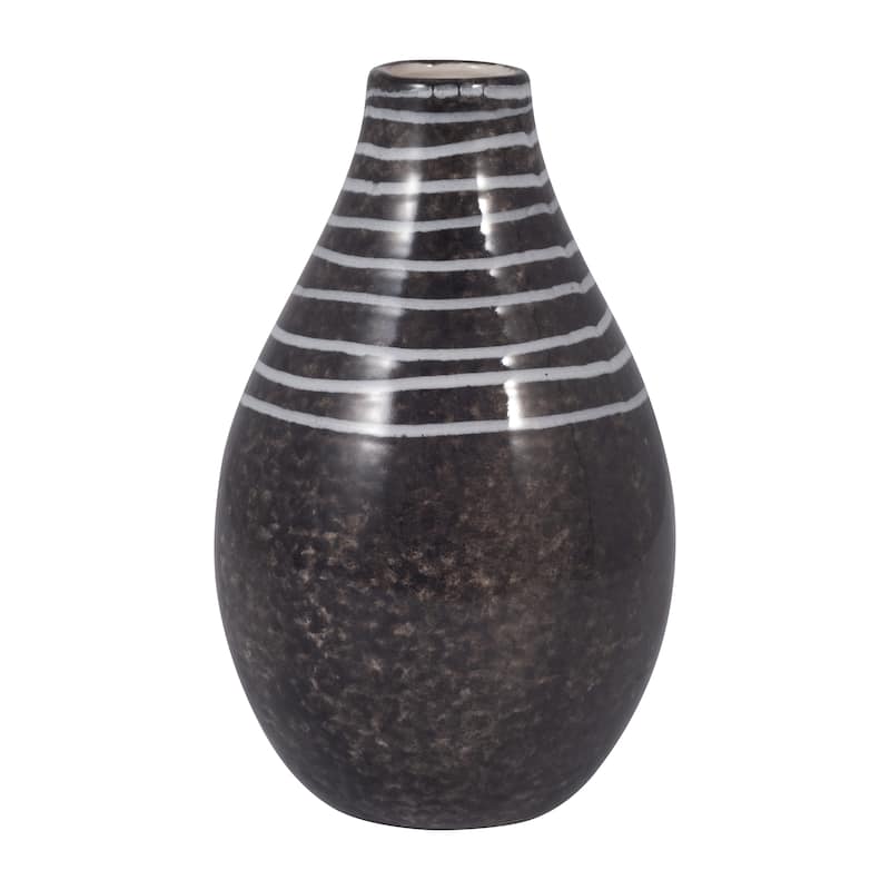 Sagebrook Home Ceramic Vase - Perfect For Stylish Floral Arrangements