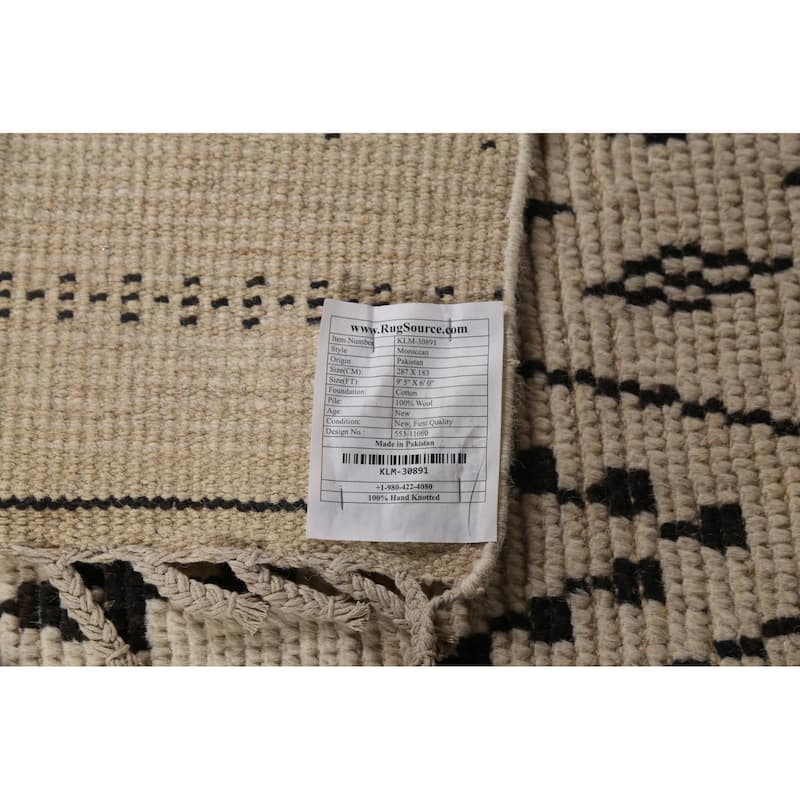 Beige / Ivory Moroccan Area Rug Handmade Wool Carpet - 6'0"x 9'5"