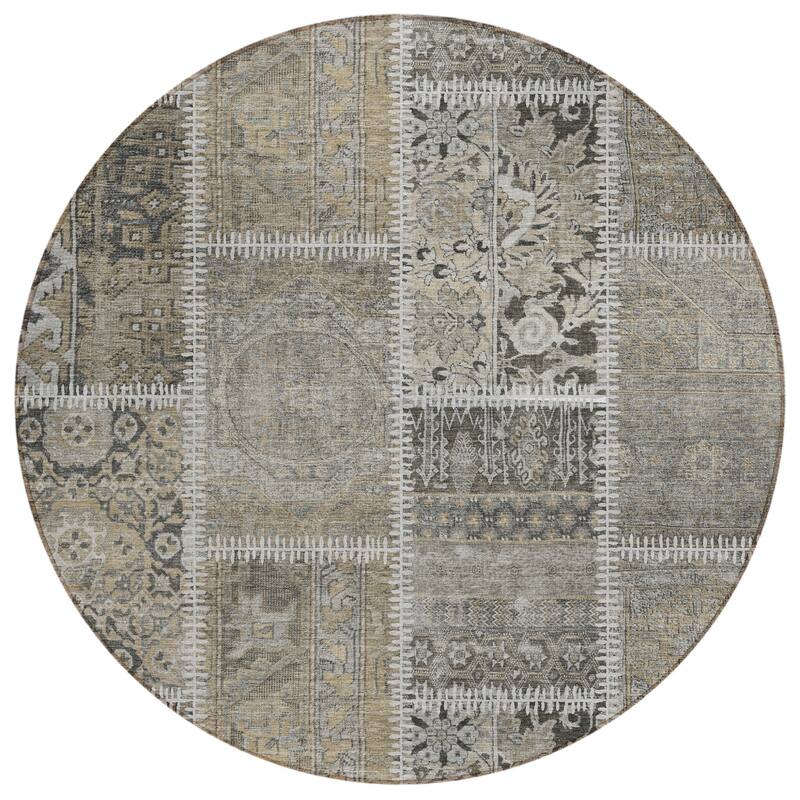 HomeRoots Patchwork Transitional Rectangle Outdoor Rug