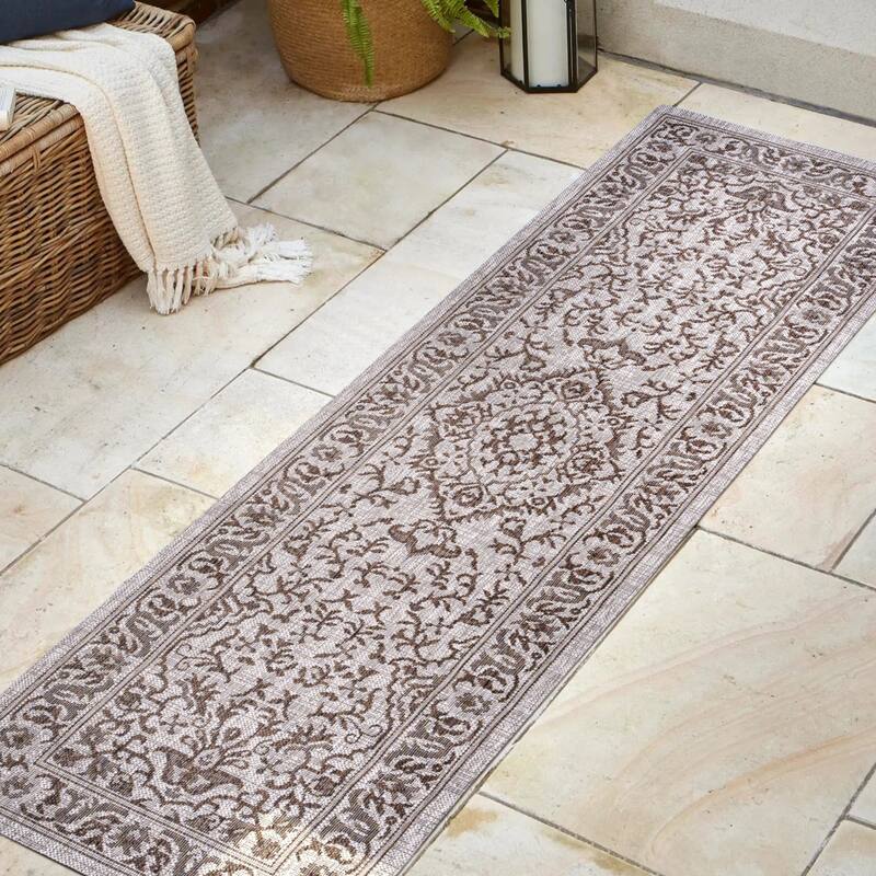 JONATHAN Y Sintra Ornate Medallion Indoor/Outdoor Area Rug