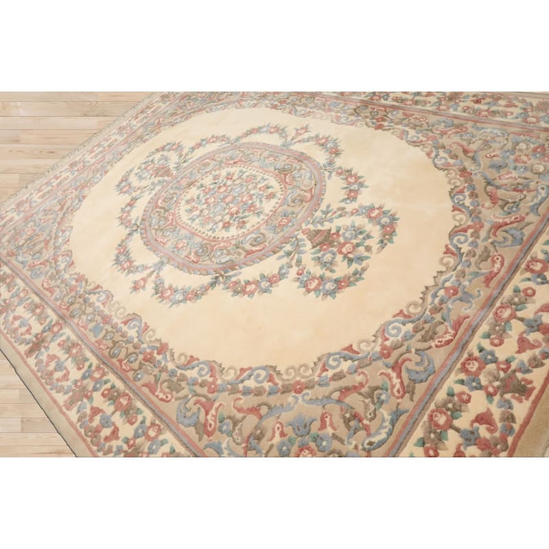 8x10 Hand Knotted Wool Ivory French Aubusson Plush Pile Medallion Rug - 8' x 10'