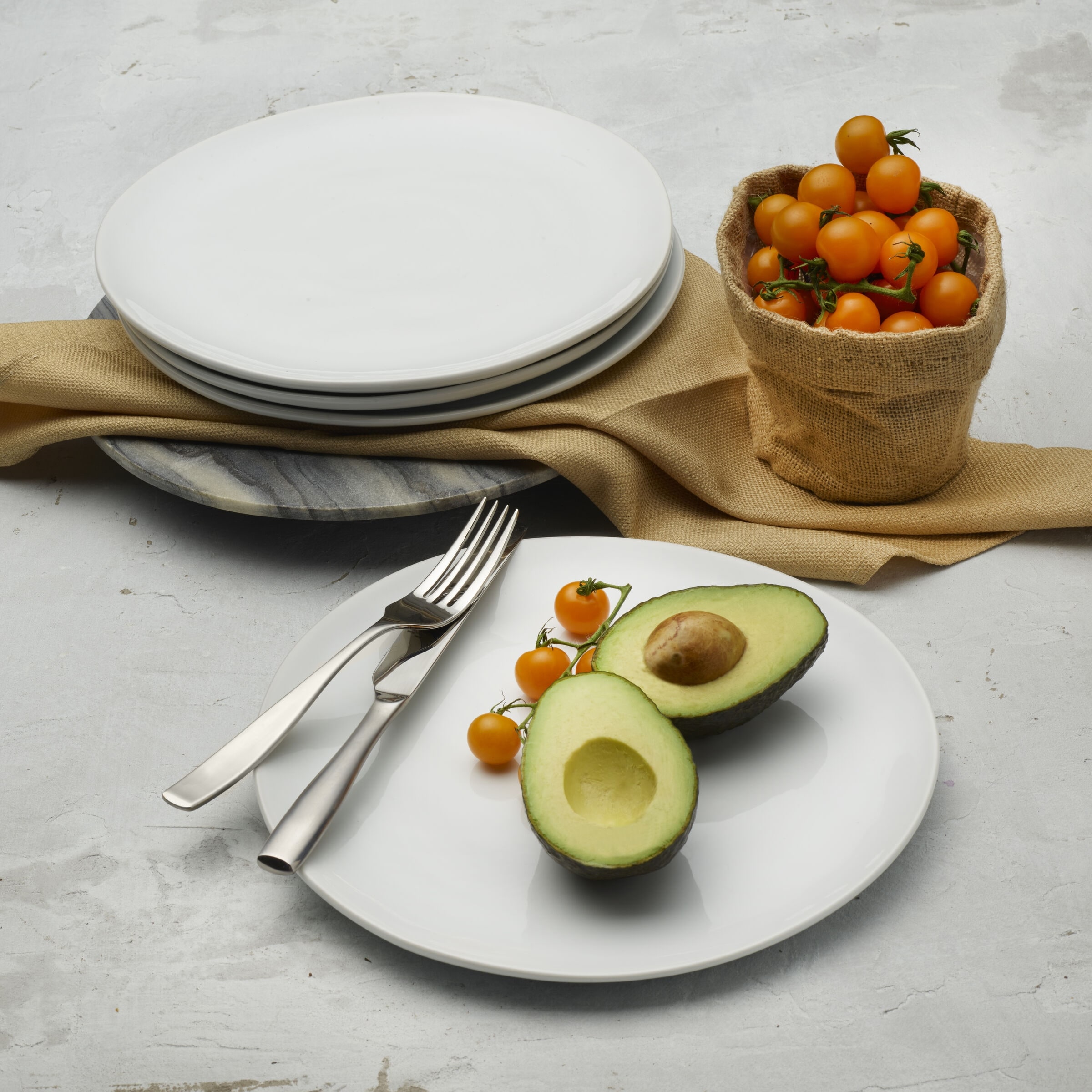 Everyday White Organic 10.75In Dinner Plate Set of 4 10.75 Inch 4 Piece