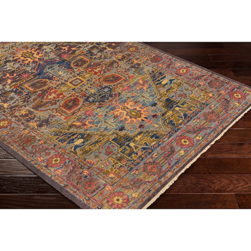 Hand-Knotted Celaena Wool Area Rug - 10' x 14'