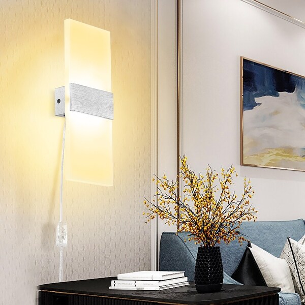 Wallchiere sconce top