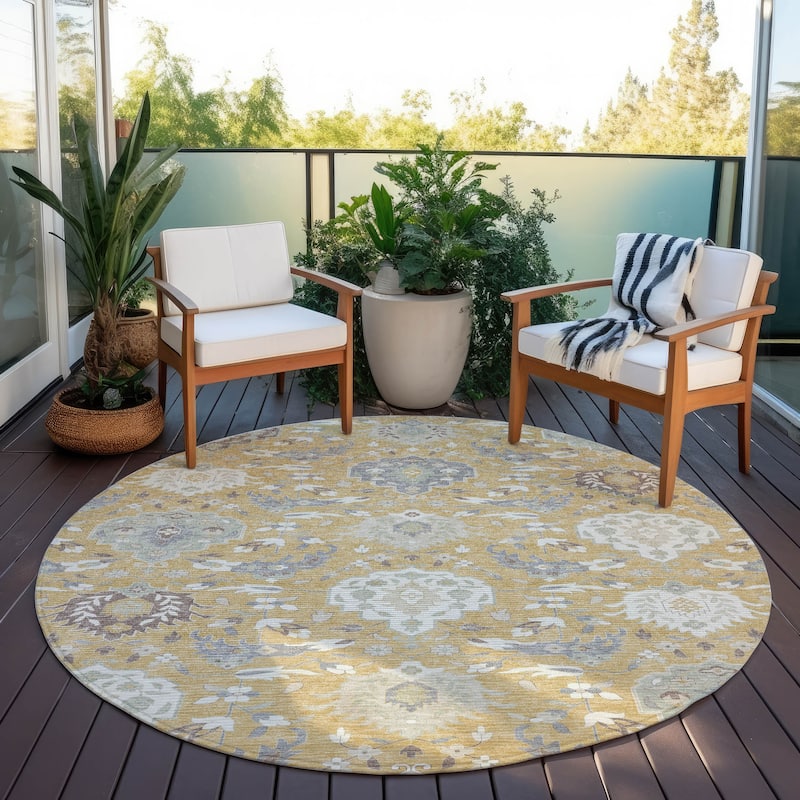 Machine Washable Indoor/ Outdoor Traditional Kashan Chantille Rug