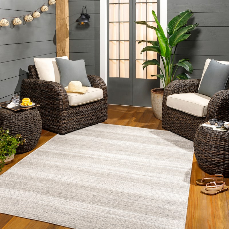 Livabliss Hampton Indoor/ Outdoor Ombre Striped Area Rug - 7'7" Round - Sand