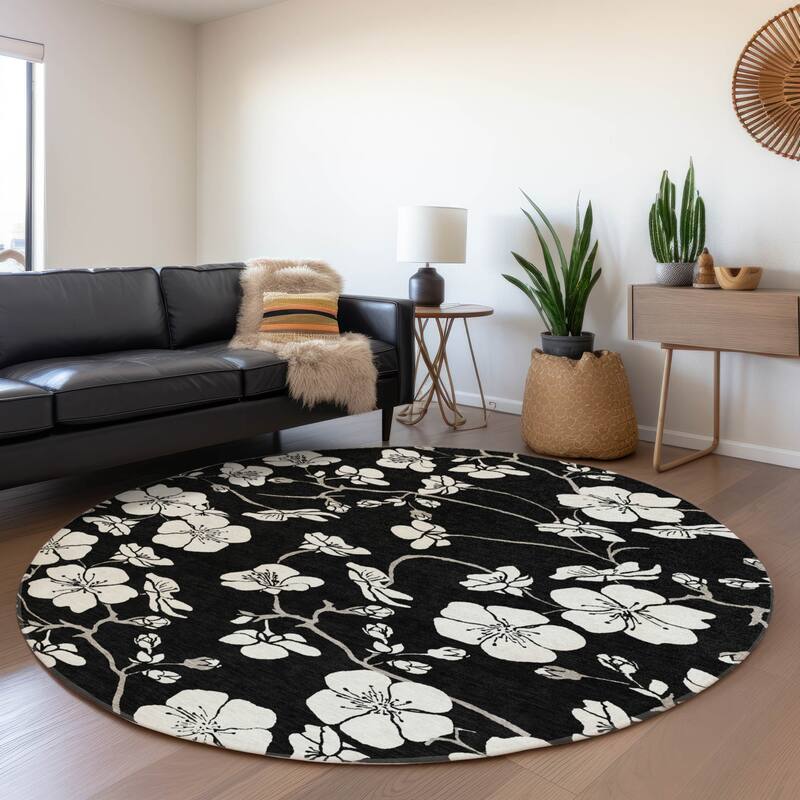 Machine Washable Indoor/ Outdoor Calm Floral Chantille Rug - Black - 8' x 8'