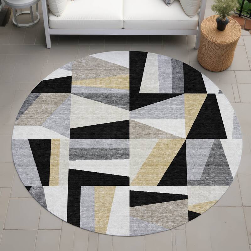 Machine Washable Indoor/ Outdoor Contemporry Mosaic Chantille Rug - Black - 8' x 8'