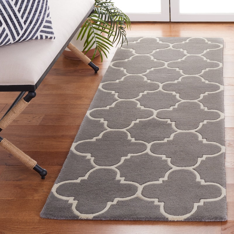 SAFAVIEH, Handmade Chatham Caisa Modern Moroccan Wool Rug - 2'3" x 11' Runner - Dark Grey/Ivory