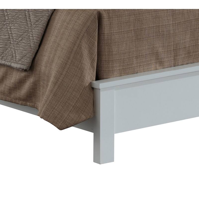 Queen Size Transitional Platform Bed with Durable Particle Board Construction and Easy Assembly