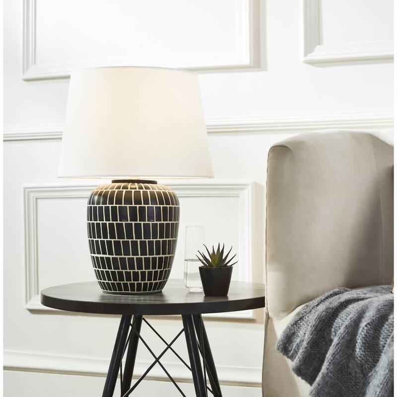 SAFAVIEH Lighting Aela 22" Table Lamp - 15"W x 15"D x 22"H