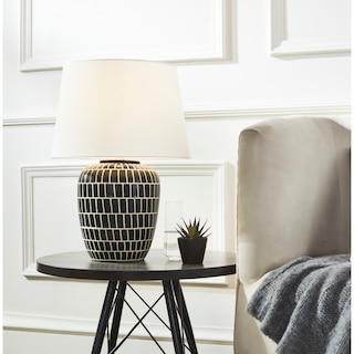 SAFAVIEH Lighting Aela 22" Table Lamp - 15"W x 15"D x 22"H