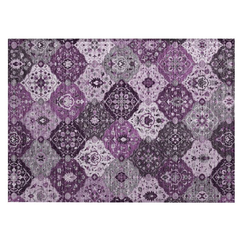 Machine Washable Indoor/ Outdoor Traditional Panel Chantille Rug