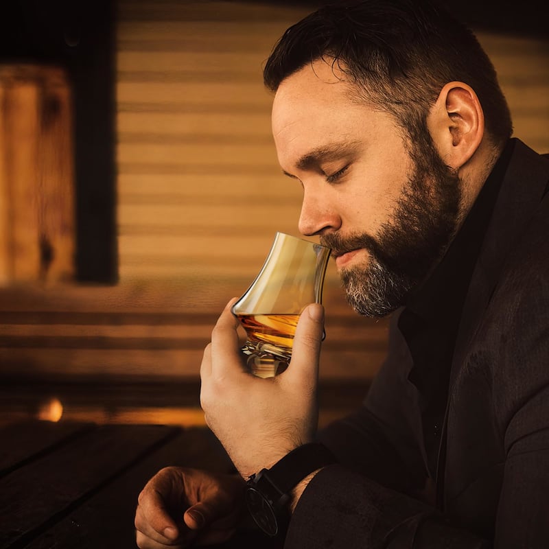 Final Touch Set of 2 Whiskey Tasting Crystal Glasses - 6.5 oz