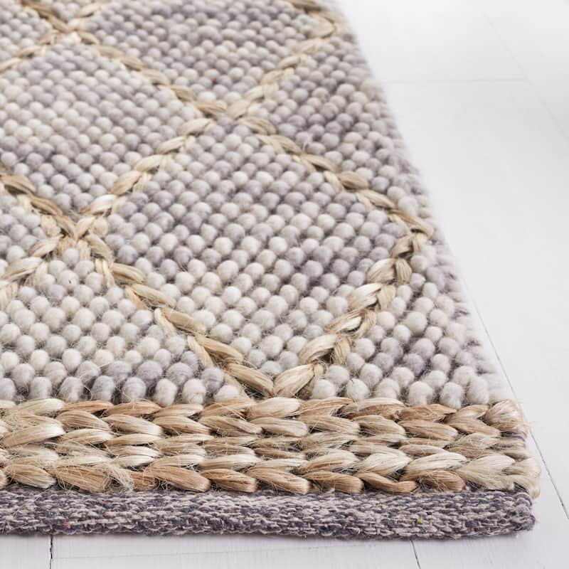 SAFAVIEH Handmade Natura Adorata Trellis Wool Rug