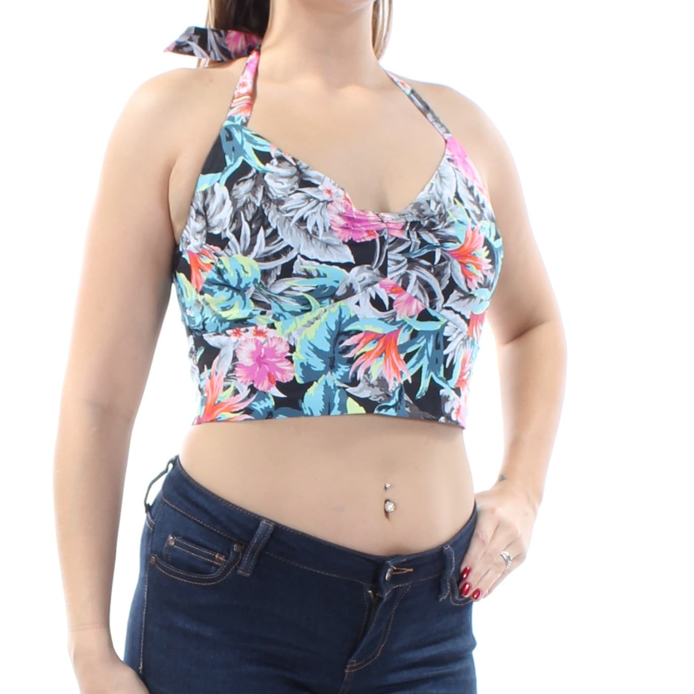 how to cut a big shirt into a crop top