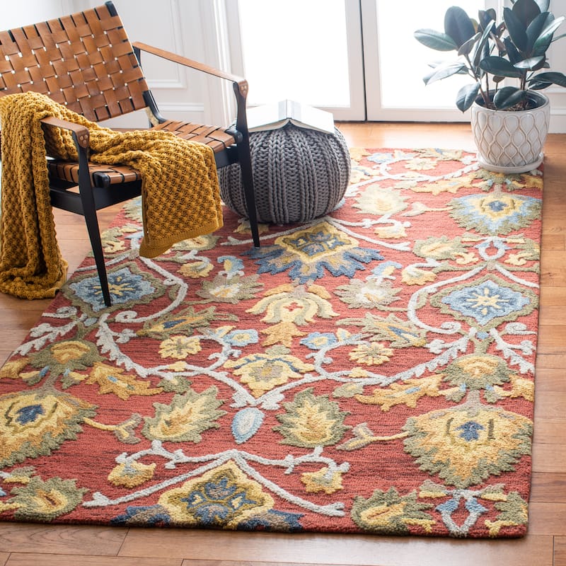 SAFAVIEH Fiorello Handmade Blossom French Country Wool Area Rug - 5' x 8' - Red/Multi