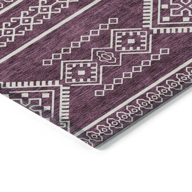 HomeRoots Southwestern Transitional Rectangle Outdoor Rug