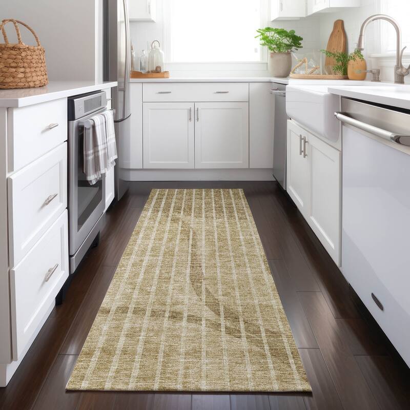Machine Washable Indoor/ Outdoor Chantille Contemporary Rug - Brown - 2'3" x 7'6"