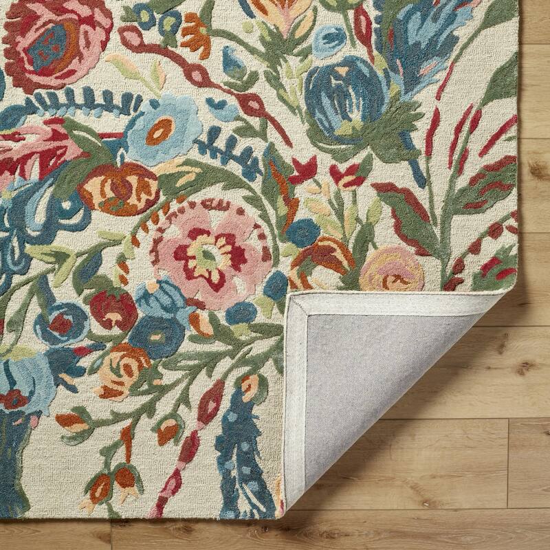 Sergio Coastal Floral and Botanical Area Rug