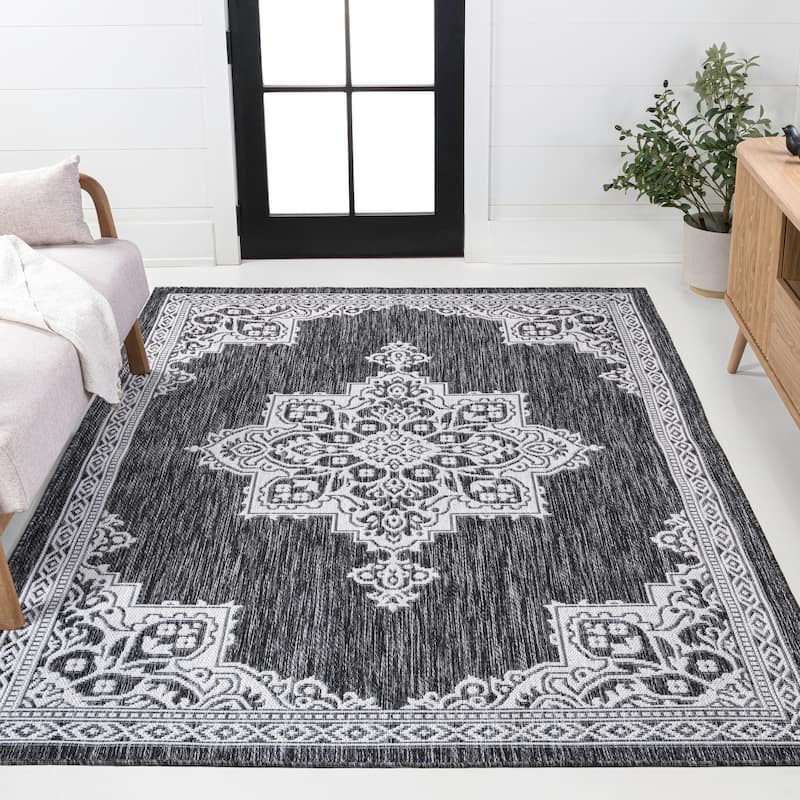 JONATHAN Y Casual Medallion Indoor/Outdoor Area Rug - 8 ft. x 10 ft. - Dark Gray/Cream
